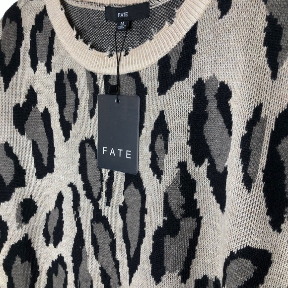 Distressed Leopard Print Sweater - Picture 4 of 6